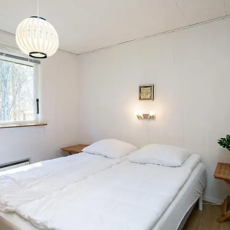 Charming Holiday In S By With Whirlpool Hébergement de vacances Sæby